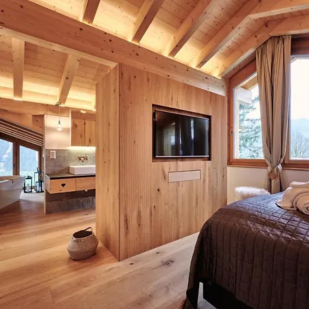 The Penthouse - Grindelhomes *