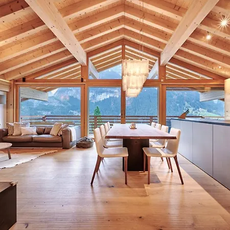 The Penthouse - Grindelhomes شقة *