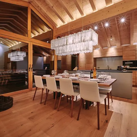 The Penthouse - Grindelhomes Daire *