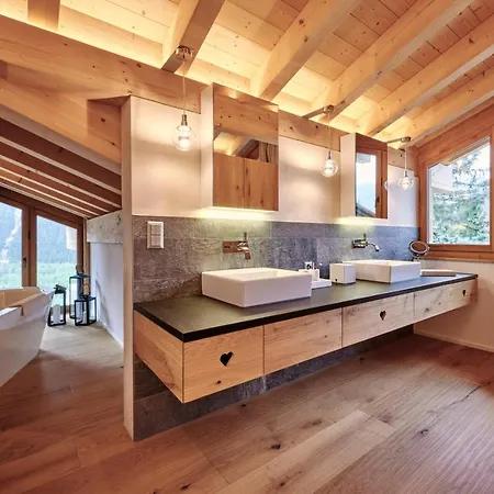 The Penthouse - Grindelhomes Daire